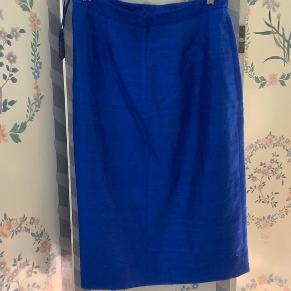 VICTOR COSTA LADIES ROYAL BLUE SILK SUIT JACKET & SKIRT 12 - Picture 8 of 10